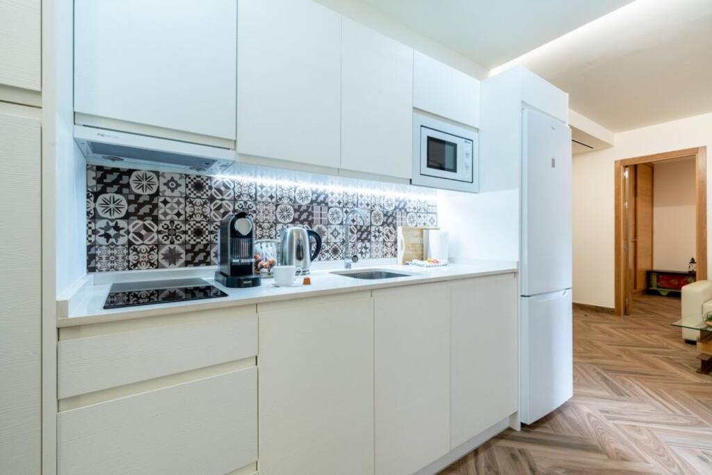 Murillo Fantastic Apartment Downtown Sevilla ภายนอก รูปภาพ