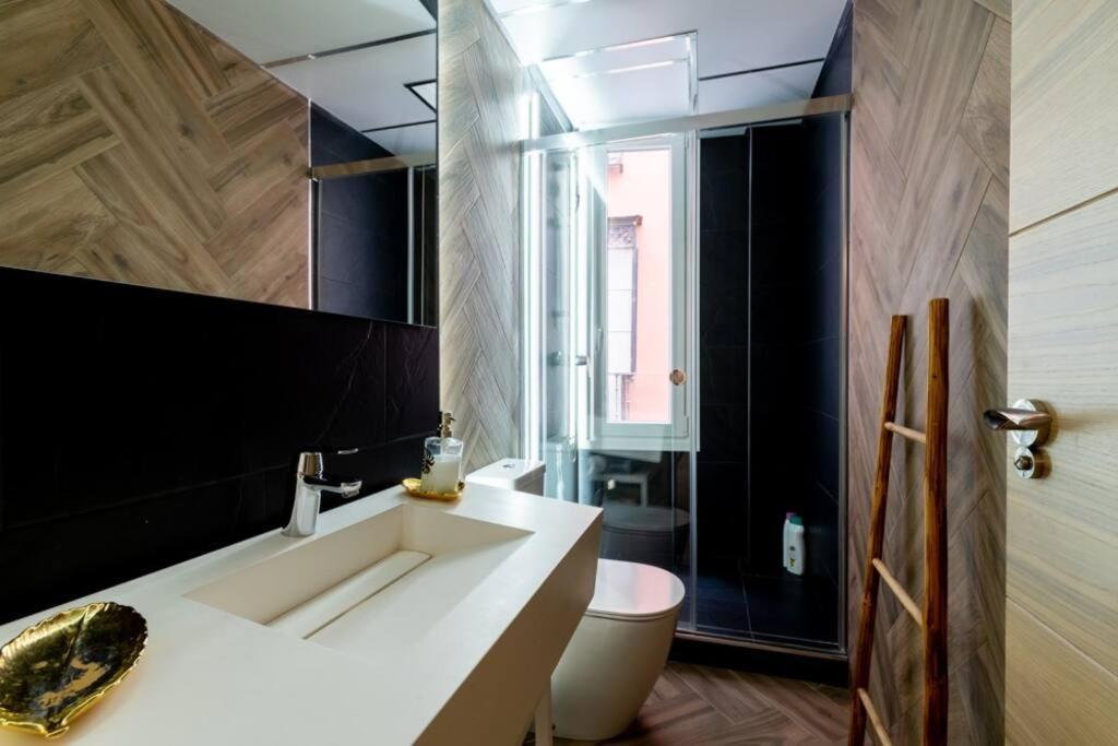 Murillo Fantastic Apartment Downtown Sevilla ภายนอก รูปภาพ